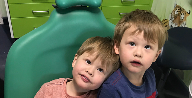 kids at the dentist